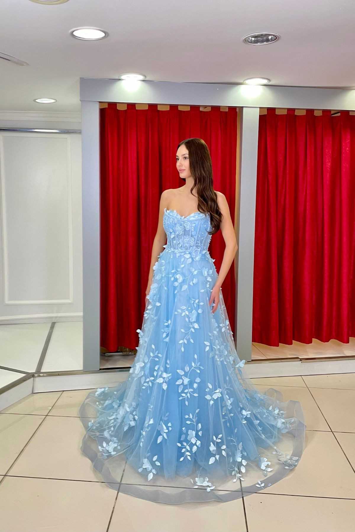 Üç Boyutlu Çiçekli BEBE...